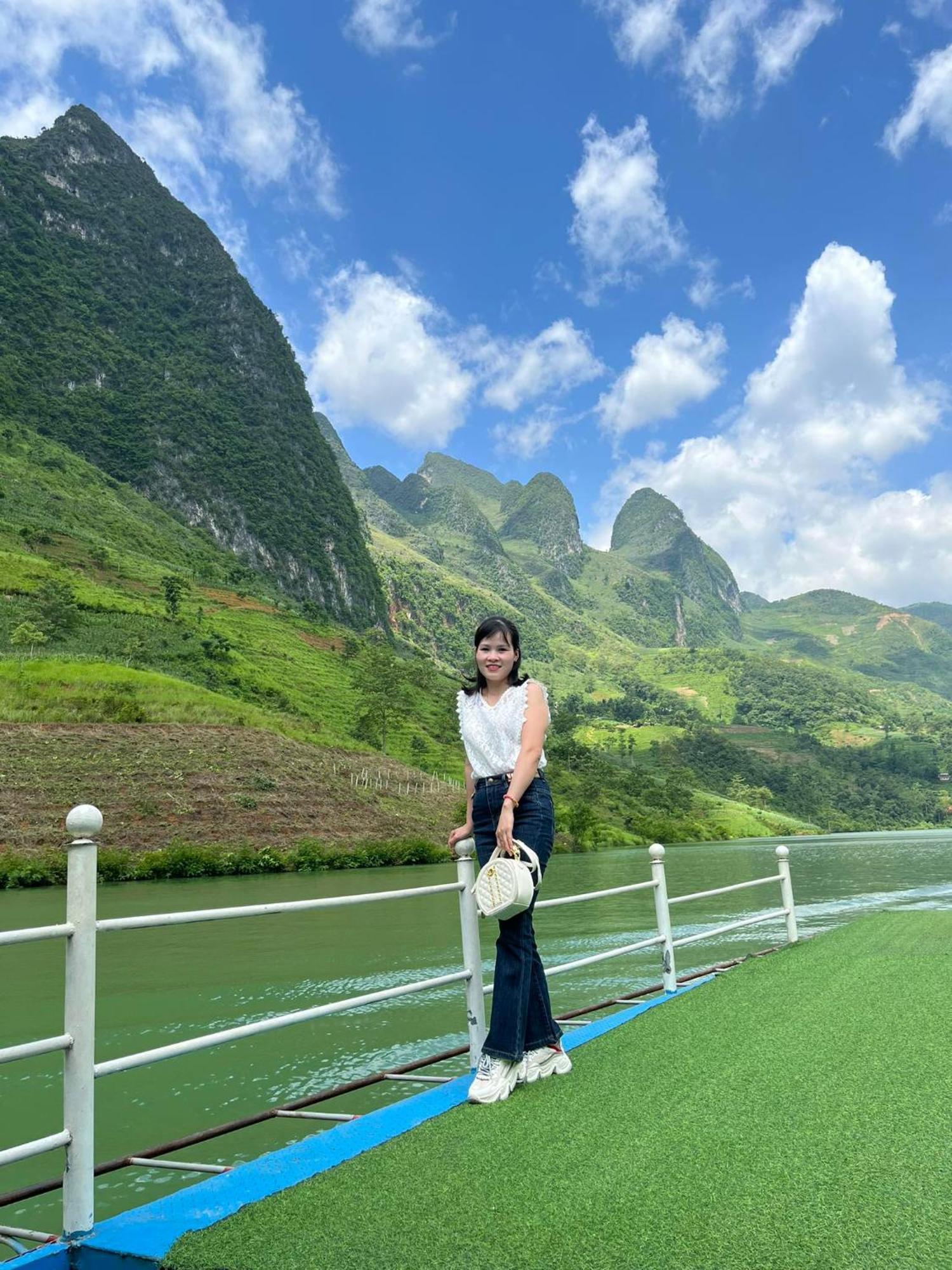 Nha Nghi Anh Van Dong Van  Exteriér fotografie